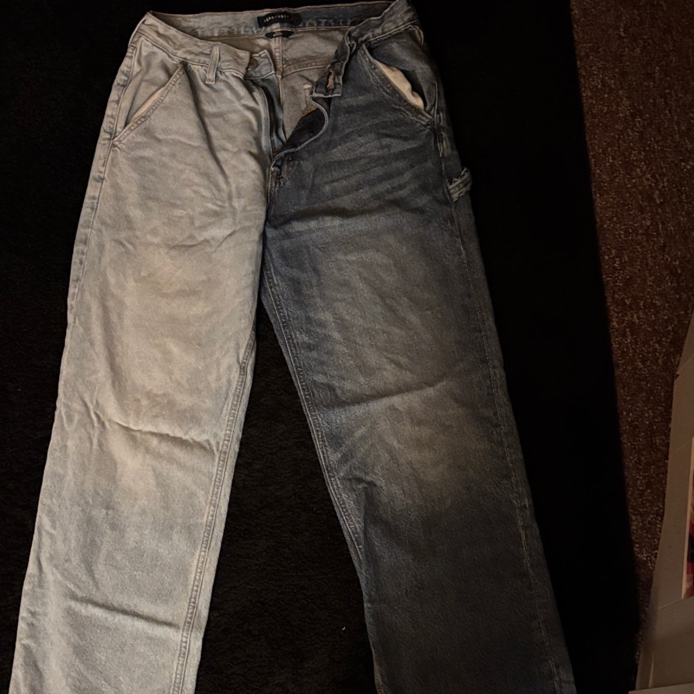 Aeropostale Men's Two-Tone Washed Jeans in Light and Dark Blue